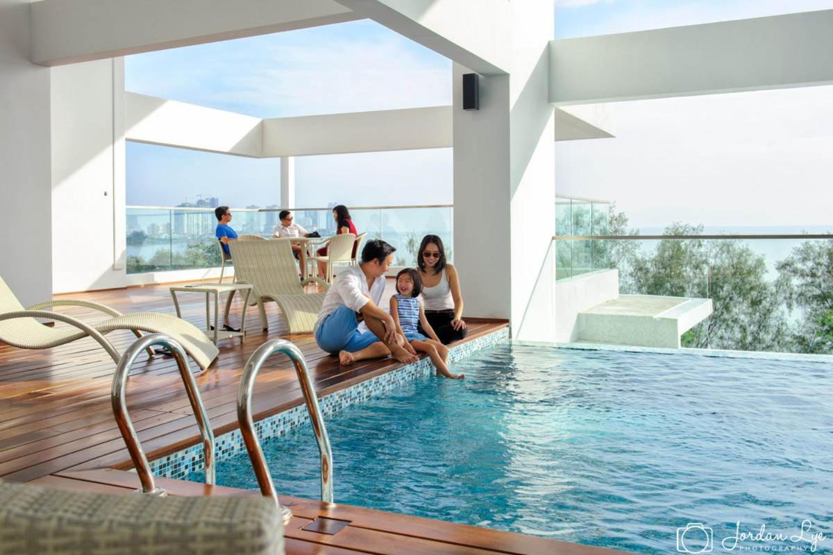 Sunrise Gurney Premium Executive City/Seafront Suite - Penang Джорджтаун Екстер'єр фото