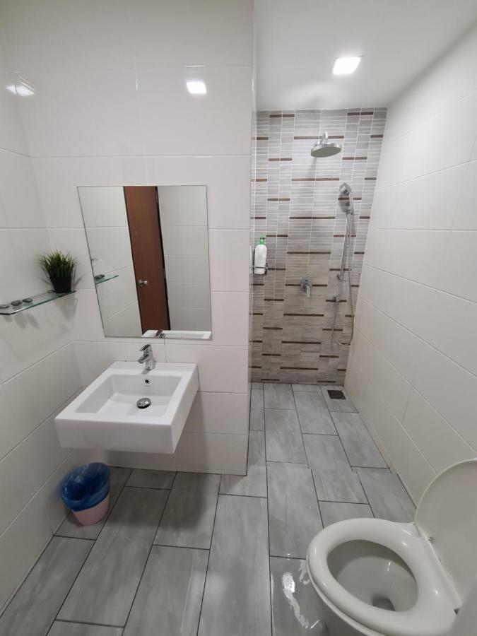 Sunrise Gurney Premium Executive City/Seafront Suite - Penang Джорджтаун Екстер'єр фото
