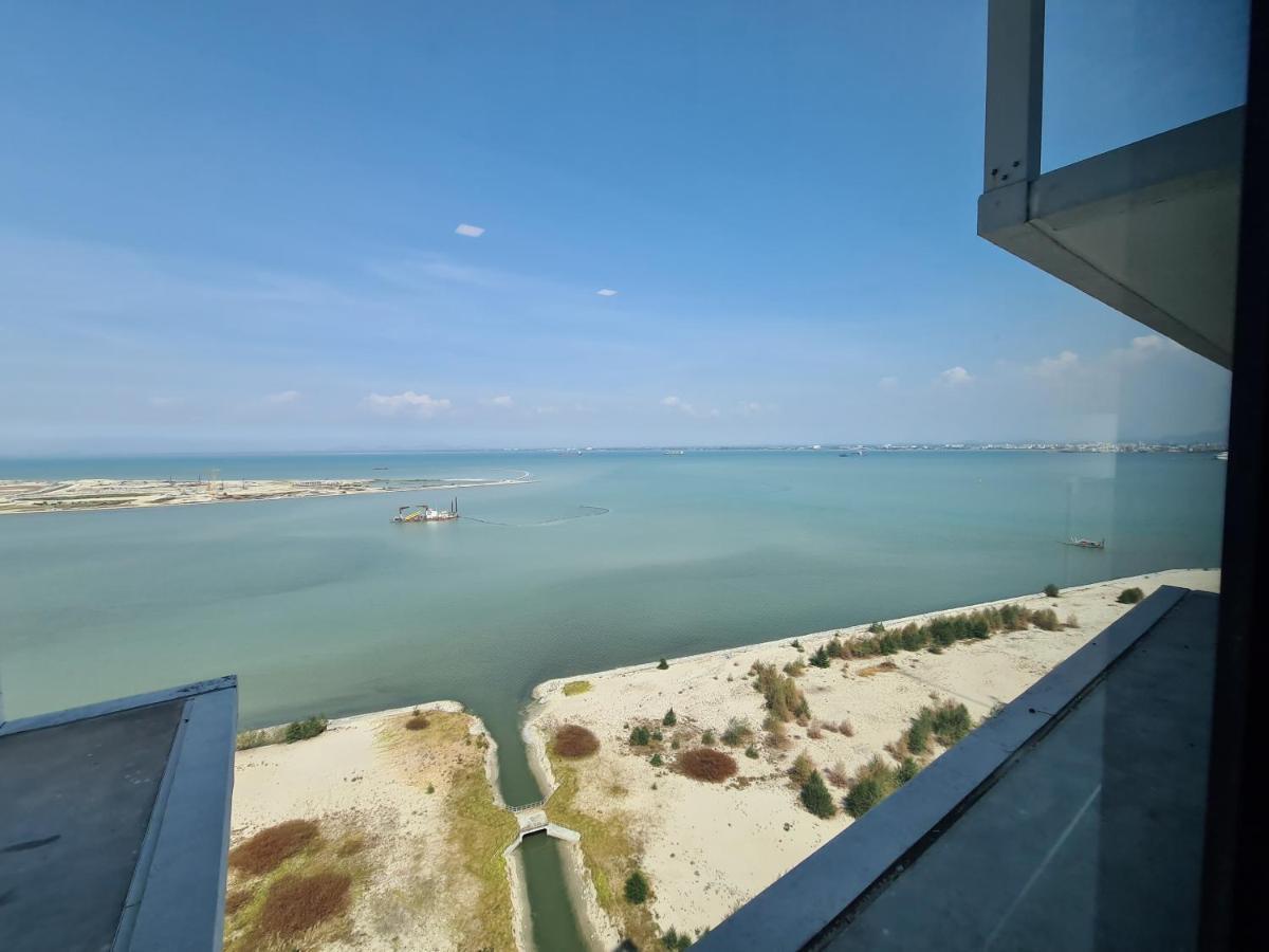 Sunrise Gurney Premium Executive City/Seafront Suite - Penang Джорджтаун Екстер'єр фото