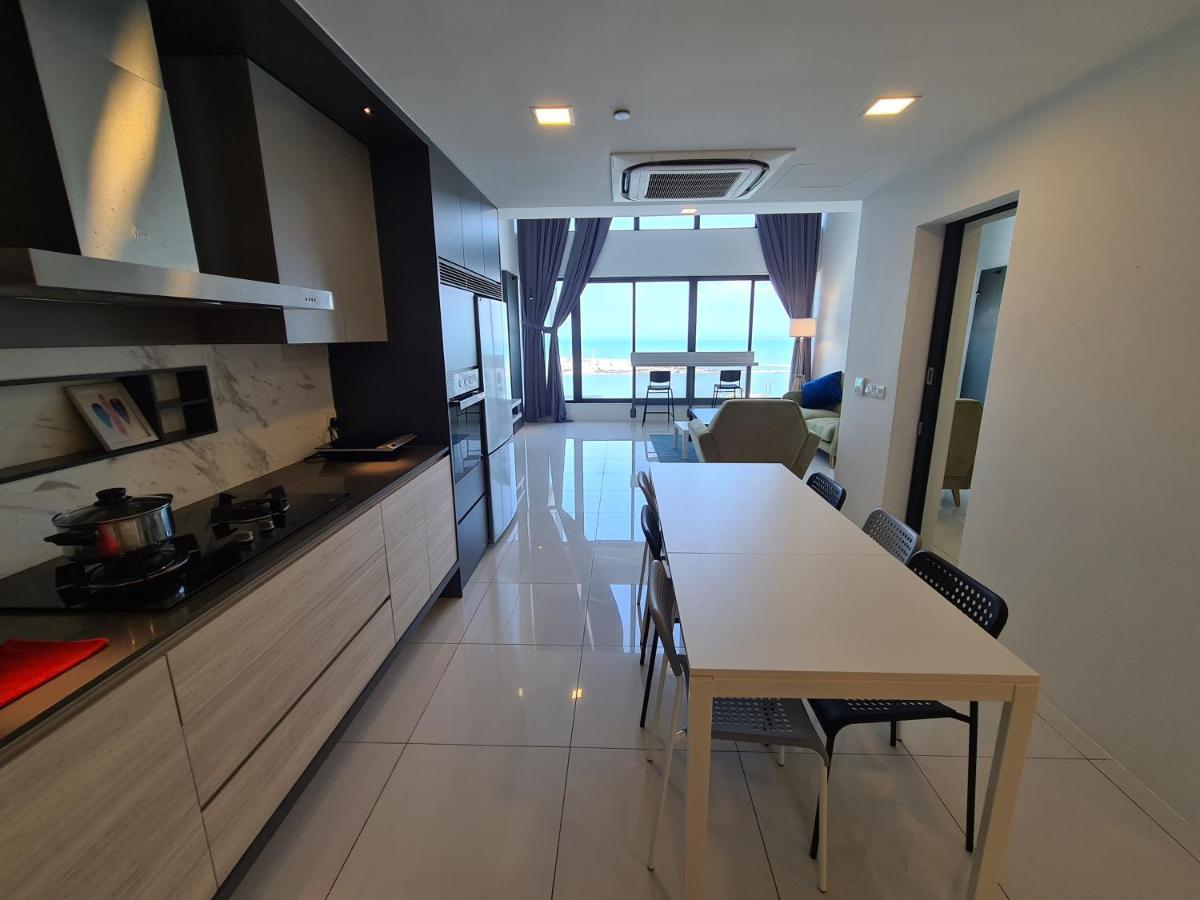 Sunrise Gurney Premium Executive City/Seafront Suite - Penang Джорджтаун Екстер'єр фото